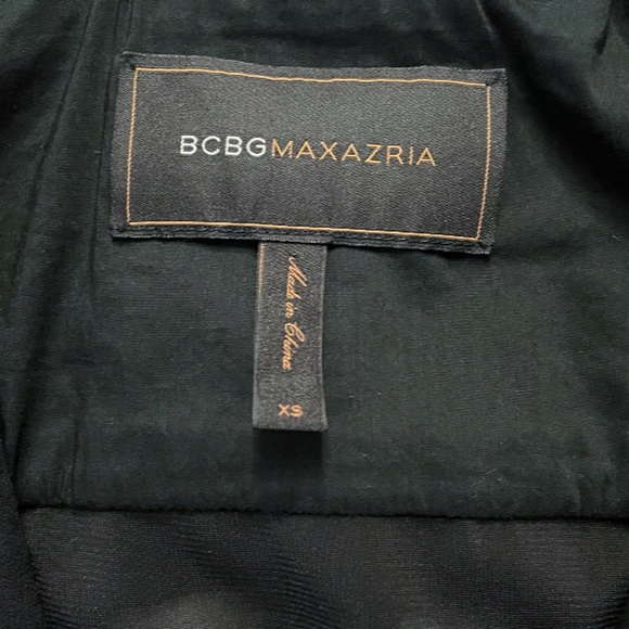 BCBGMAXAZRIA ADOREE Ruffleback Blazer Jacket Women’s XS Black Shoulder Pad Suit - Picture 5 of 7